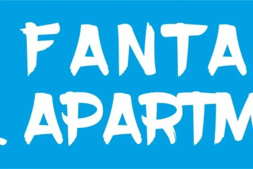 Fantastic Waw - K Room 6 Varsó 0*,  Lengyelország